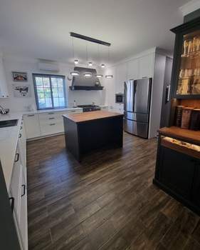 Дом 276м², 2-этажный, участок 12 сот.