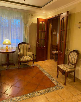 Дом 453м², 3-этажный, участок 20 сот.