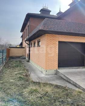 Дом 309м², 2-этажный, участок 5 сот.