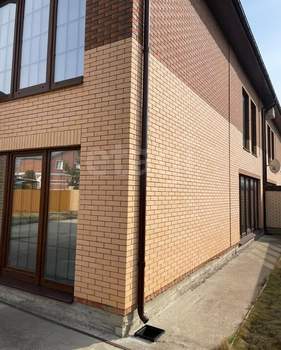 Дом 309м², 2-этажный, участок 5 сот.