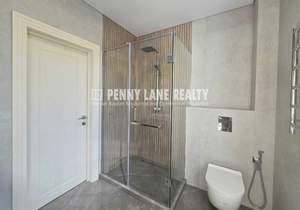 Дом 198м², 2-этажный, участок 4 сот.