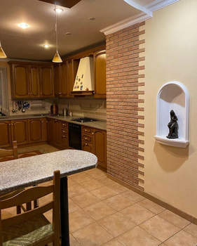 Дом 453м², 3-этажный, участок 20 сот.