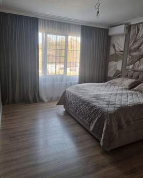 Дом 276м², 2-этажный, участок 12 сот.