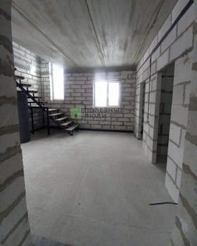 Дом 138м², 2-этажный, участок 9 сот.