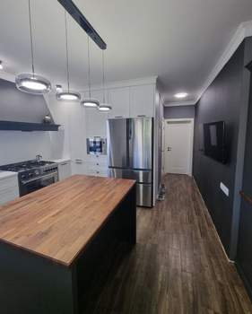 Дом 276м², 2-этажный, участок 12 сот.