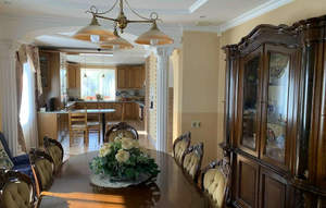 Дом 453м², 3-этажный, участок 20 сот.