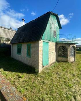 Дом 22м², 2-этажный, участок 6 сот.