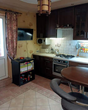 Дом 139м², 2-этажный, участок 6 сот.