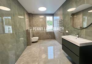 Дом 198м², 2-этажный, участок 4 сот.