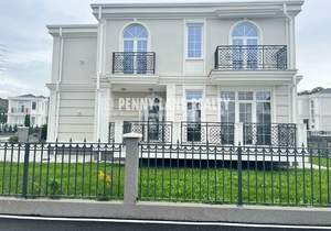 Дом 198м², 2-этажный, участок 4 сот.