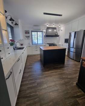 Дом 276м², 2-этажный, участок 12 сот.