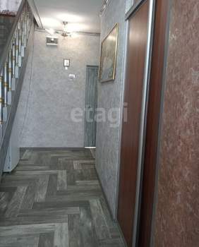 Дом 129м&sup2;, 3-этажный, участок 29 сот.  