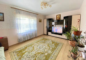 Дом 150м², 2-этажный, участок 6 сот.  