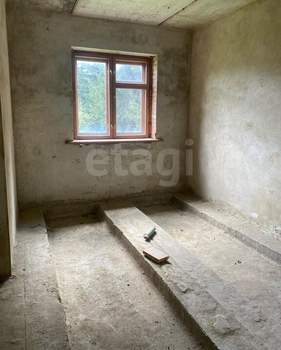 Дом 141м², 3-этажный, участок 5 сот.  