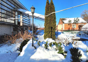 Дом 310м&sup2;, 3-этажный, участок 8 сот.  