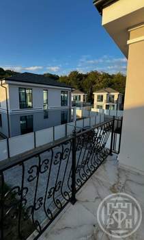 Дом 122м², 2-этажный, участок 3 сот.  