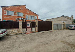 Дом 214м², 2-этажный, участок 9 сот.  