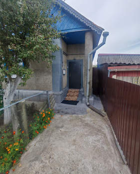 Дом 178м&sup2;, 2-этажный, участок 5 сот.  