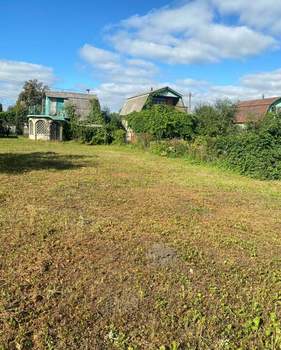 Дом 22м², 2-этажный, участок 6 сот.  