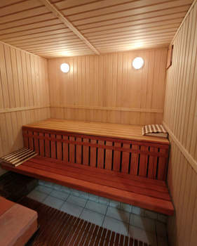 Дом 214м², 2-этажный, участок 9 сот.  