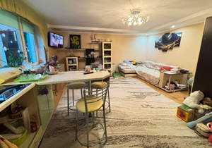 Дом 141м², 2-этажный, участок 10 сот.  