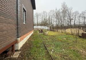 Дом 182м&sup2;, 2-этажный, участок 10 сот.  