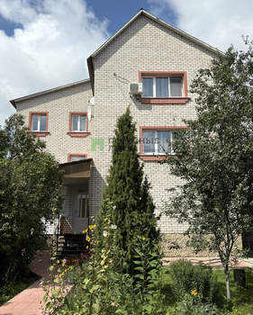 Дом 260м², 3-этажный, участок 9 сот.  