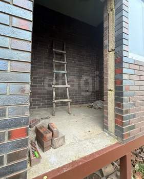 Дом 182м², 2-этажный, участок 10 сот.  