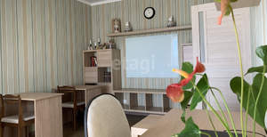 Дом 485м², 3-этажный, участок 10 сот.  
