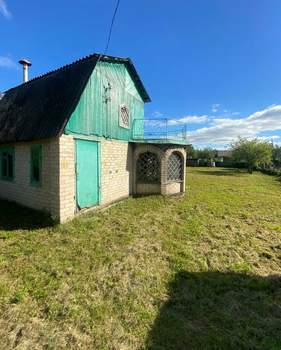 Дом 22м², 2-этажный, участок 6 сот.  