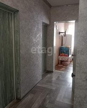 Дом 129м&sup2;, 3-этажный, участок 29 сот.  