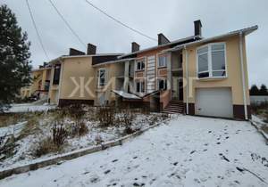 Дом 270м&sup2;, 3-этажный, участок 2 сот.  