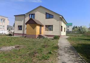 Дом 260м², 2-этажный, участок 12 сот.  
