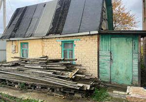 Дом 200м&sup2;, 1-этажный, участок 7 сот.  