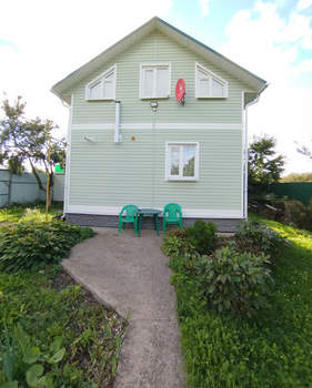 Дом 62м², 2-этажный, участок 8 сот.  