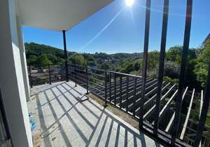 Дом 285м&sup2;, 2-этажный, участок 5 сот.  