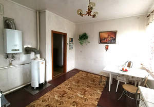 Дом 162м&sup2;, 2-этажный, участок 6 сот.  