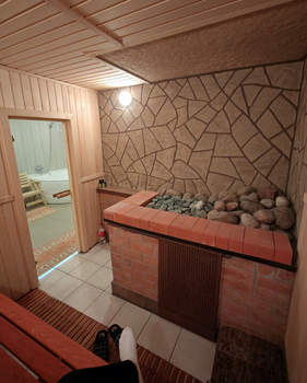 Дом 214м², 2-этажный, участок 9 сот.  