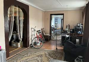 Дом 76м&sup2;, 1-этажный, участок 9 сот.  