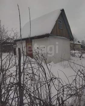 Дом 20м&sup2;, 2-этажный, участок 700 сот.  