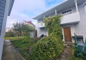 Дом 175м&sup2;, 2-этажный, участок 18 сот.  