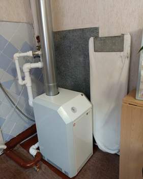 Дом 97м&sup2;, 2-этажный, участок 2 сот.  