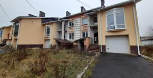 Дом 267м&sup2;, 2-этажный, участок 9 сот.  