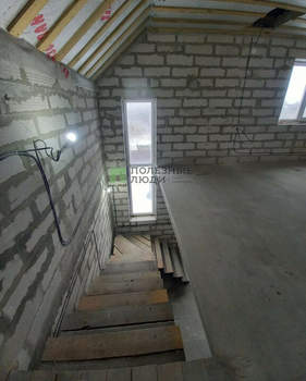 Дом 138м², 2-этажный, участок 9 сот.  