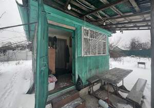 Дом 30м&sup2;, 1-этажный, участок 6 сот.  