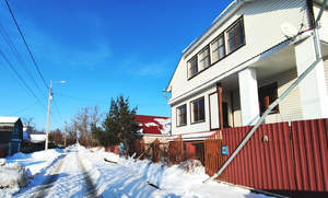 Дом 310м&sup2;, 3-этажный, участок 8 сот.  