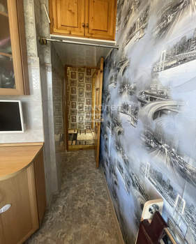 4-к квартира, вторичка, 68м2, 9/9 этаж