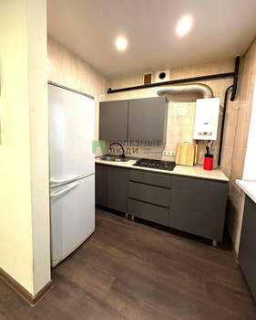 2-к квартира, вторичка, 44м2, 1/5 этаж