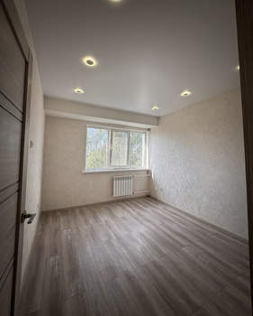 3-к квартира, вторичка, 55м2, 6/16 этаж
