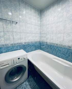 2-к квартира, вторичка, 50м2, 9/9 этаж